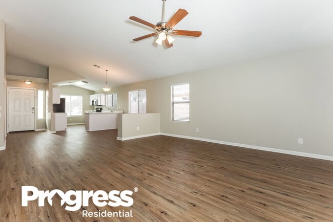 Foto del edificio - 10264 E Crescent Ave