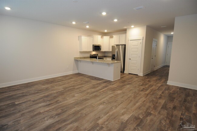 Foto del edificio - 1535 Iroquois Ct