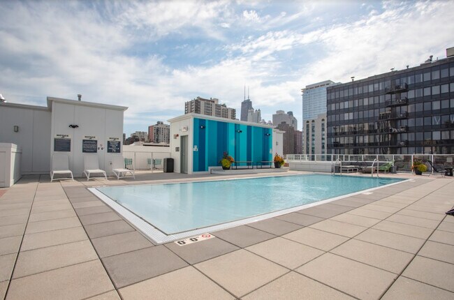 Foto del edificio - 1325 Wells St