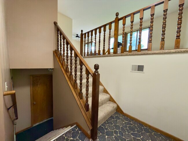 Foto del edificio - 9487 Monroe St NE