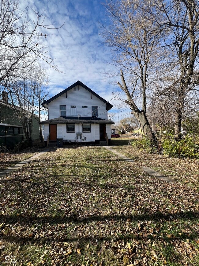 Building Photo - 3249 N Kenwood Ave