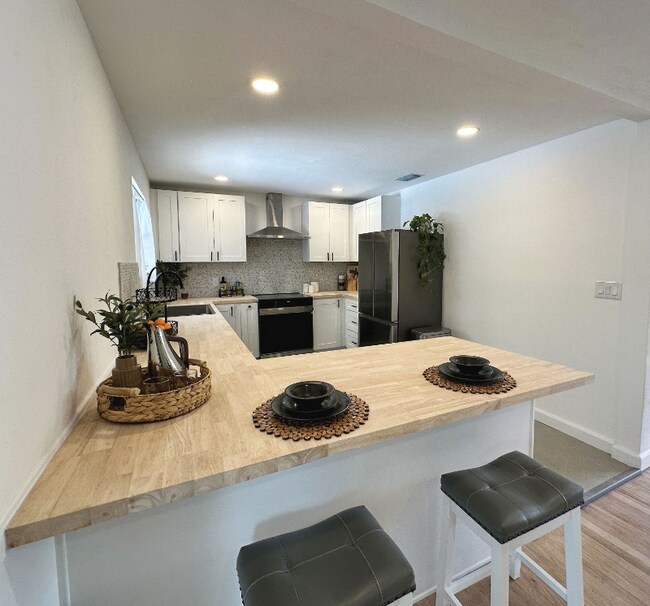 Foto del edificio - 1118 Brookmont Ave E