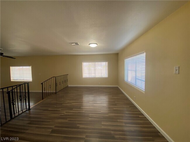 Foto del edificio - 3760 W Horn Rd
