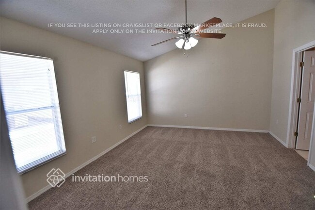 Building Photo - 226 Manoel Ln