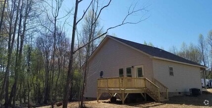 Building Photo - 255 Sterling Way