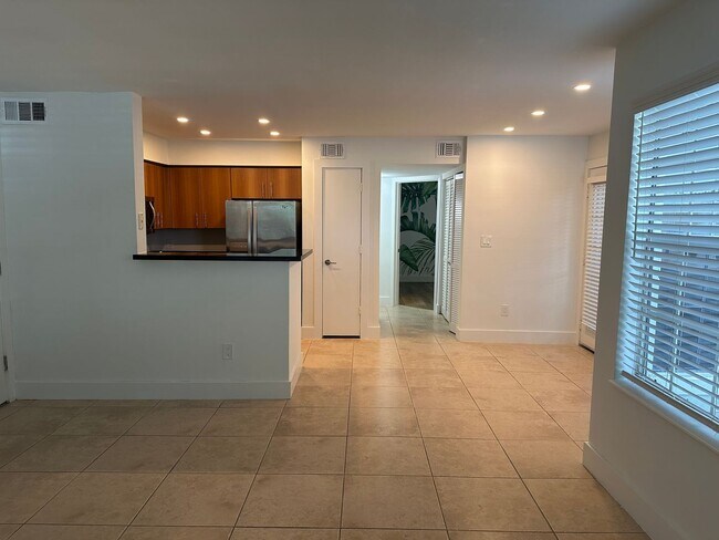 Foto del edificio - 1275 Crystal Way