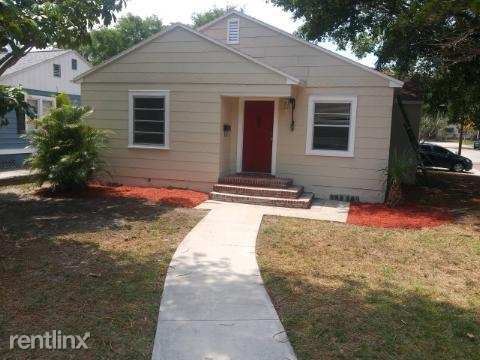 Primary Photo - 1320 5th St N