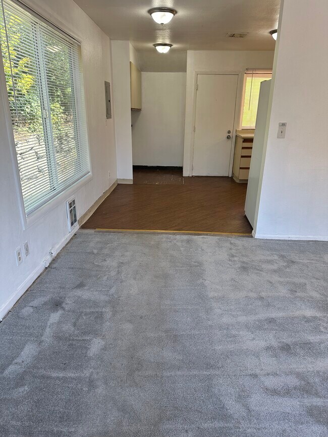 Foto del edificio - 755 NW 5th St