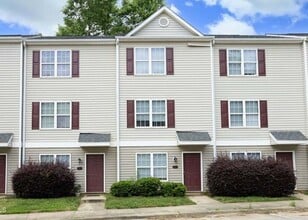 Building Photo - 18 Red Ln