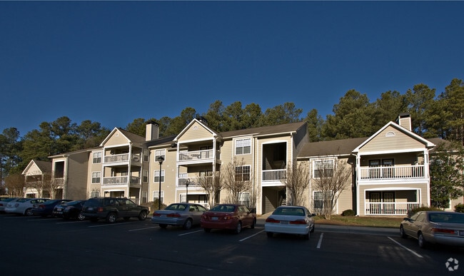 Building Photo - The Waterford