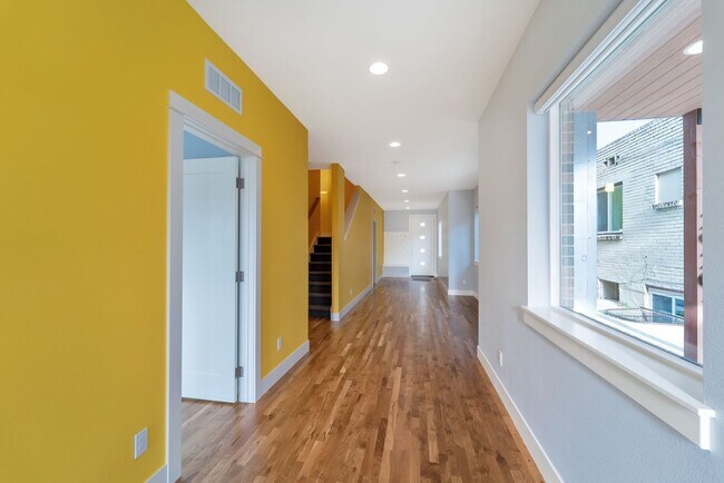 Foto del edificio - 2920 Columbine St