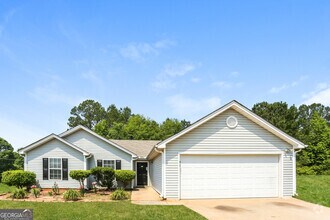 Building Photo - 15 Arthurs Ln