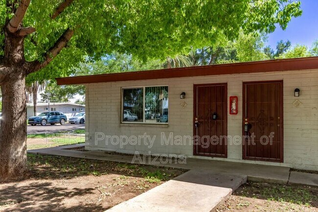 Photo - 1002 S Mariana St Townhome