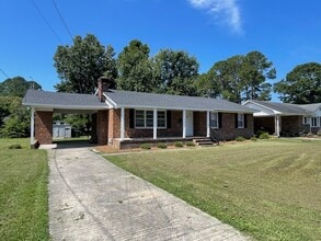 Building Photo - 4027 Allen St