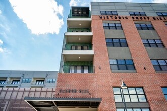 Building Photo - Harbor Side at Conwood Flats Apartments
