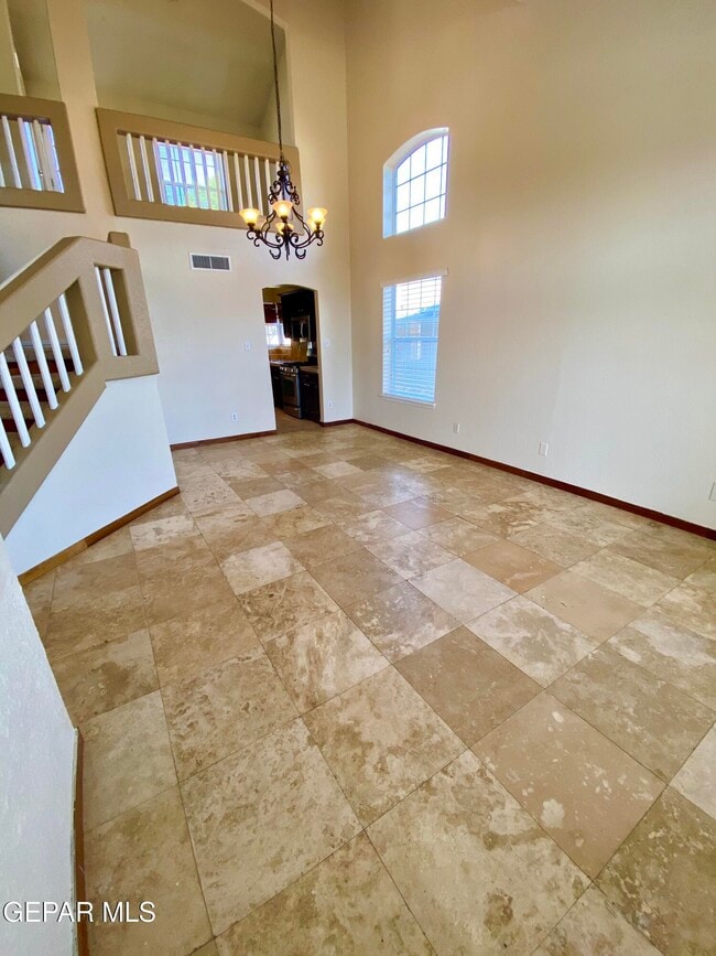 Foto del edificio - 12521 Crystal Ridge St