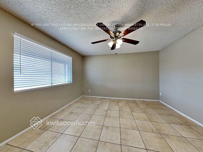 Foto del edificio - 6813 W Montebello Ave