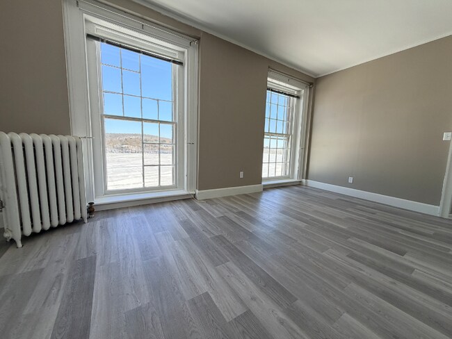 Foto del edificio - 83 Main St