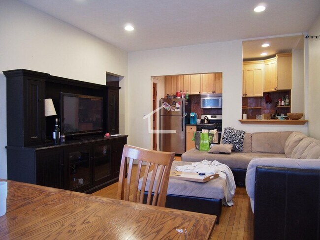 Foto del edificio - Awesome updated apartment near Boston Univ...