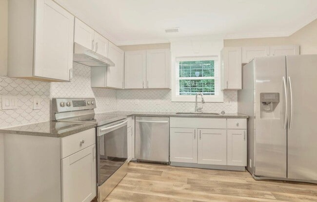 Building Photo - 4009 Melvin Dr SW