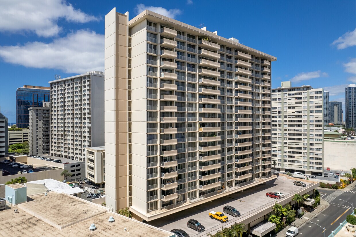 Princess Leilani Apartments in Honolulu, HI