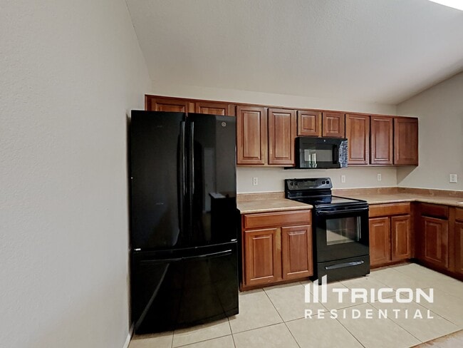Building Photo - 40175 N Costa Del Sol Dr