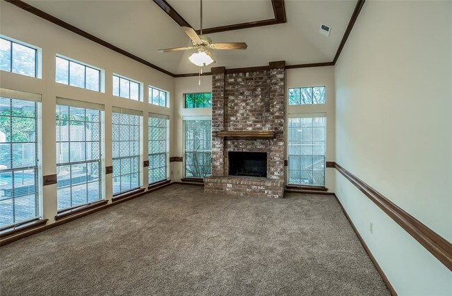 Building Photo - 5631 Spring Lodge Dr
