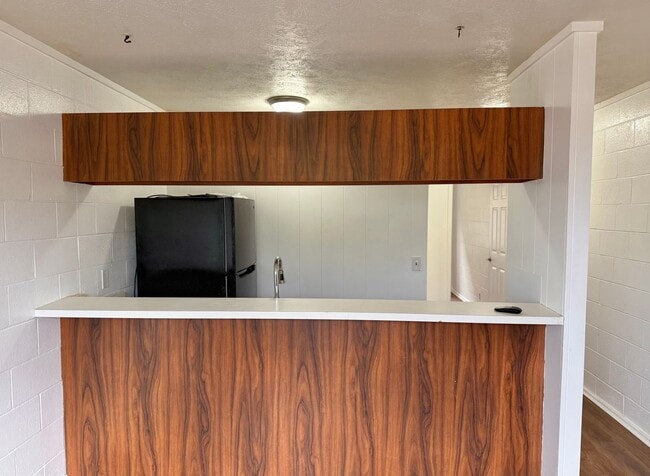 Foto del edificio - 1 Bedroom / 1 Bathroom Apartment – Near Kalama Beach Park