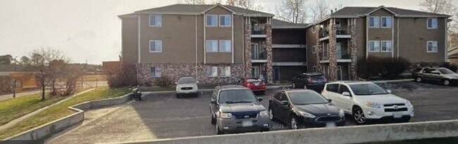 Building Photo - Highline Pointe Apts.