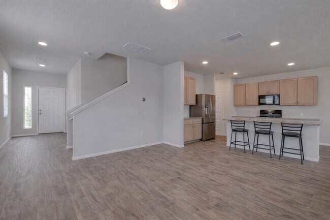 Foto del edificio - 2710 Paragon Fox Dr