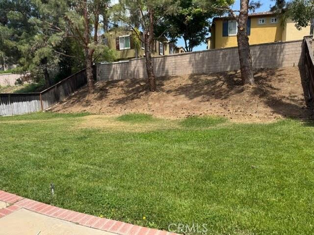 Foto del edificio - 14882 Meridian Pl