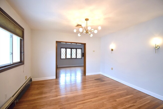 Building Photo - 144-146 Cleveland Ave