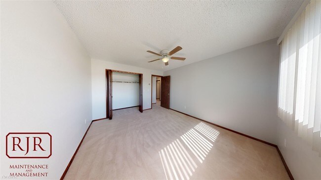 Building Photo - 2 br, 1 bath Apartment - 1929 N 11th St #3