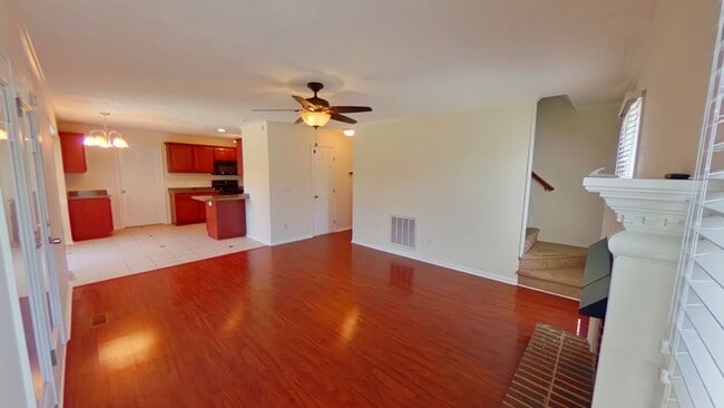 Building Photo - 6741 Foxberry Rd