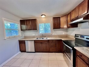 Building Photo - 4114 Beggs St