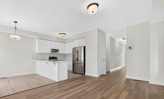 Building Photo - 28 Bowery Rd