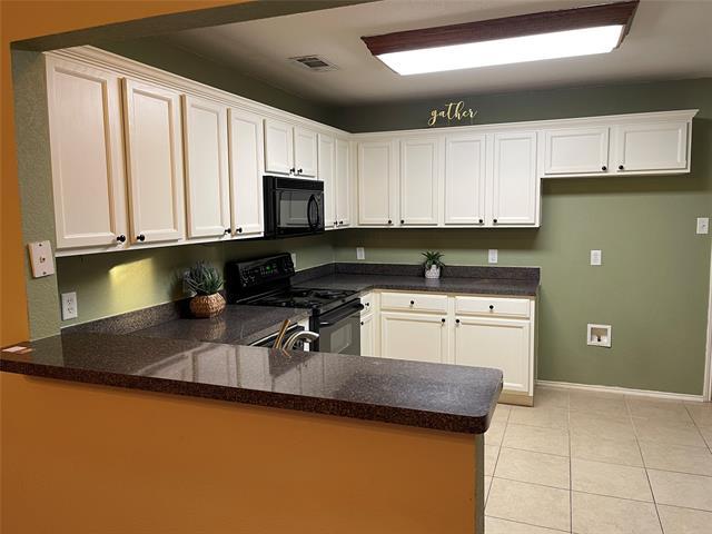 Building Photo - 3901 Granby Ln