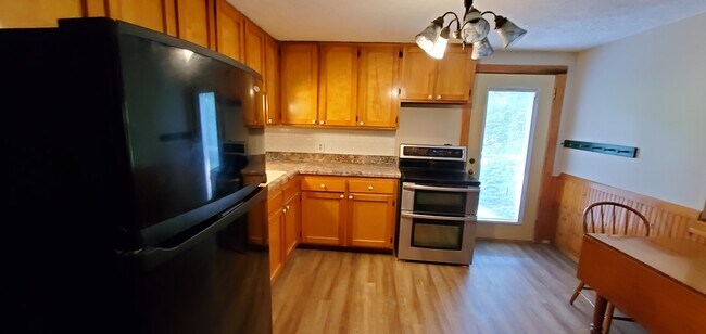 Foto del edificio - 4755 S Stansifer Ln