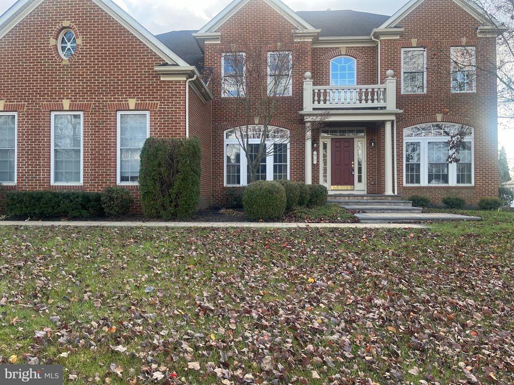 Primary Photo - 51 Bryce Way