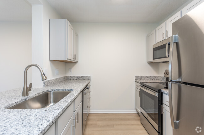 Interior Photo - Brookefield Apartments