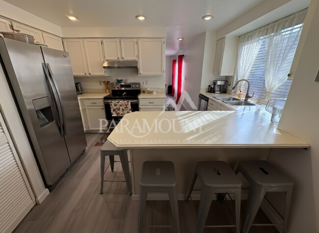 Foto del edificio - Spacious 4-Bedroom House in Bremerton!