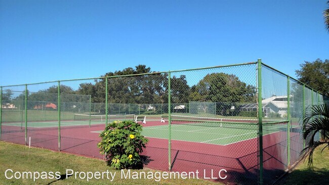 Foto del edificio - 2 br, 2 bath House - 3177 E Village Drive