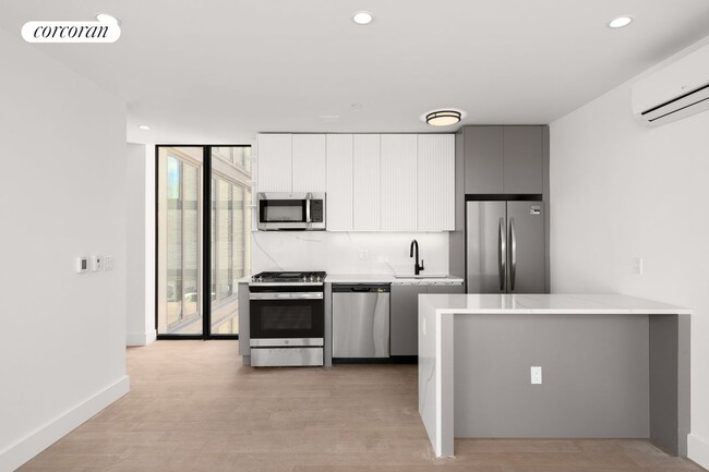 Building Photo - 18-11 21st Dr