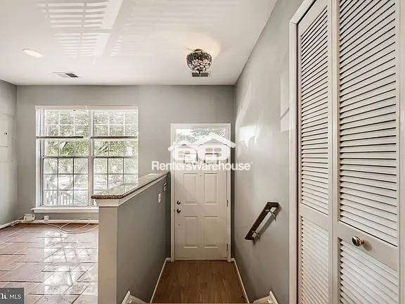 Foto del edificio - 1440 Flatwood Ct