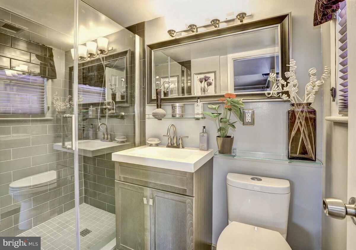 Foto principal - 9235 Limestone Pl