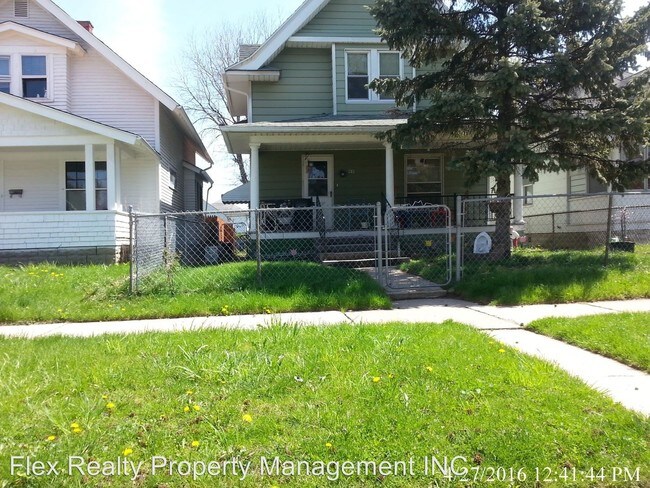 Building Photo - 929 Berry St