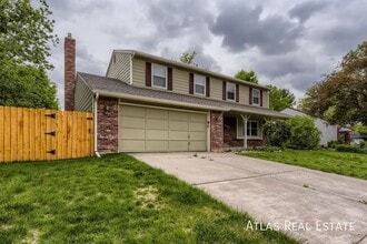 Building Photo - 1719 Hotchkiss Dr