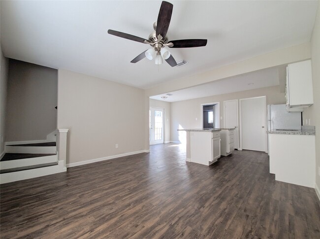 Building Photo - 1962 Upland Dr