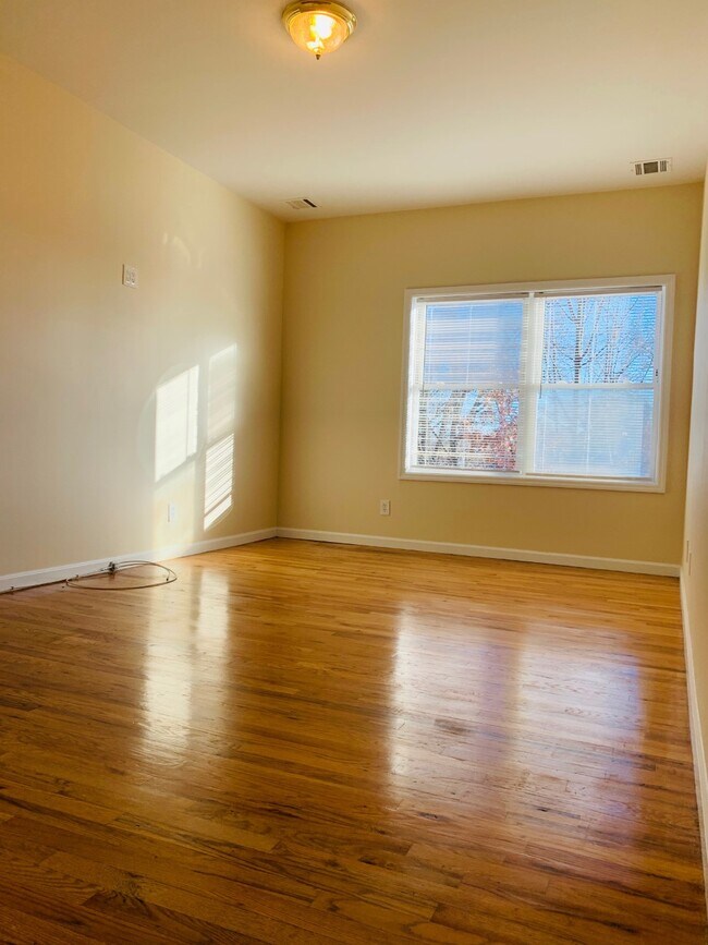 bedroom 1 - 1877 Springfield Ave