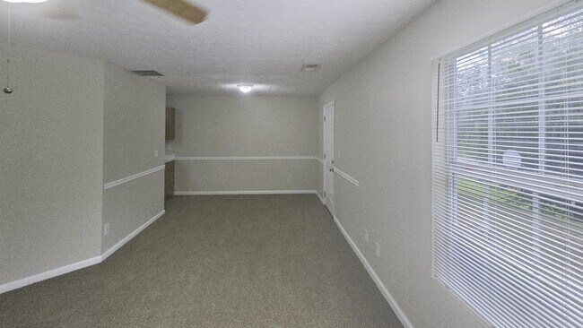Building Photo - 531 Carlton Pointe Dr